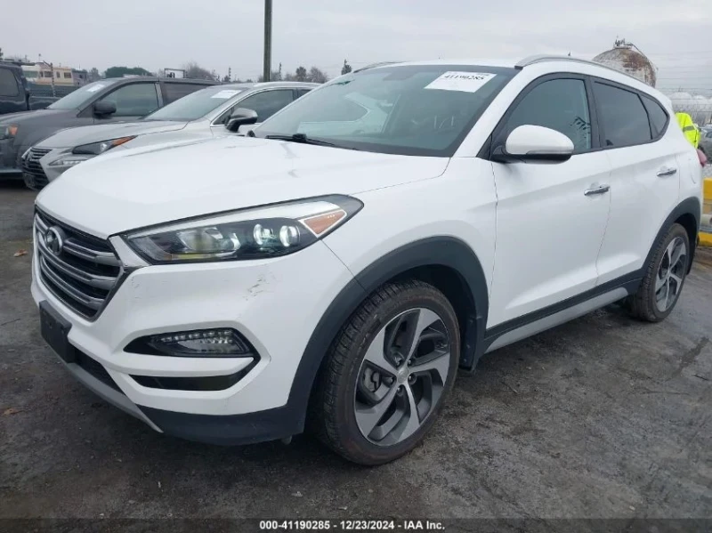 Hyundai Tucson, снимка 3 - Автомобили и джипове - 48720712