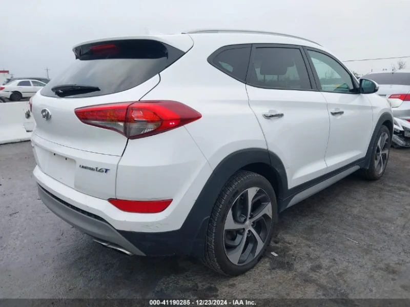 Hyundai Tucson, снимка 6 - Автомобили и джипове - 48720712