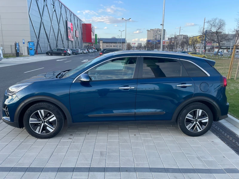 Kia Niro 1.6 HEV DCT SPI LEDER GD DISTRONIK FACELIFT, снимка 3 - Автомобили и джипове - 48923783