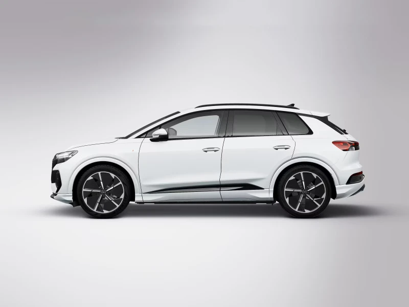 Audi Q4 e-tron 50 quattro S-Line, снимка 2 - Автомобили и джипове - 53573845