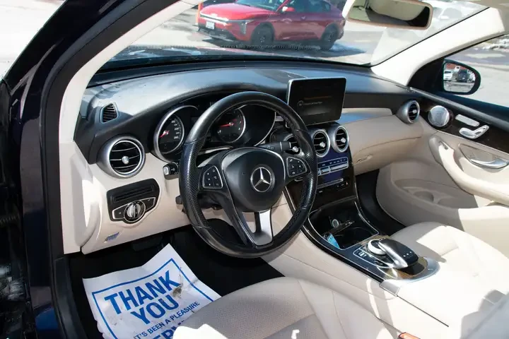 Mercedes-Benz GLC 300 BURMESTER| LANE ASSIST| ПАМЕТ| ПАНОРАМА, снимка 7 - Автомобили и джипове - 54356879