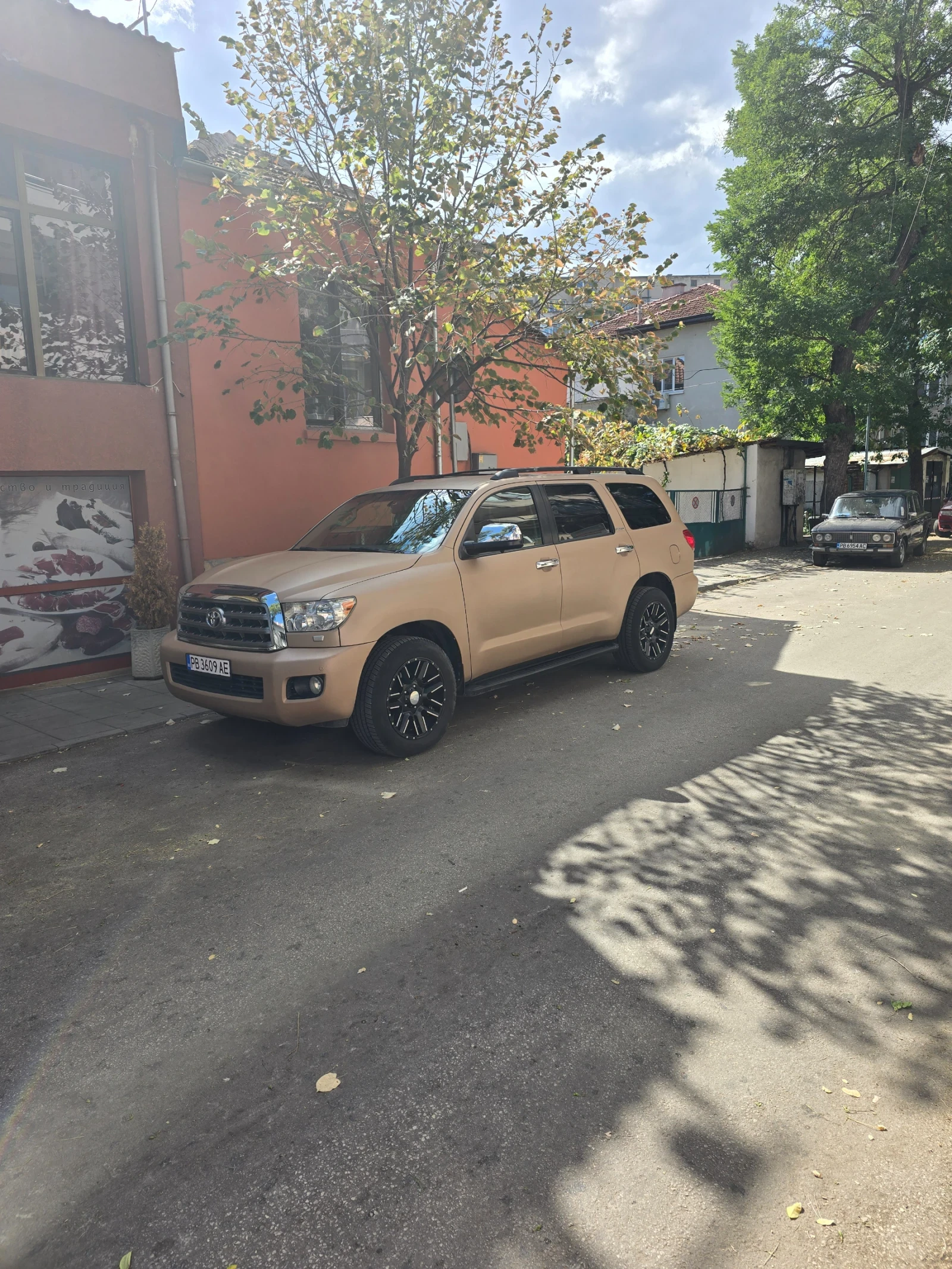 Toyota Sequoia Limited LPG 7+ 1 - изображение 5