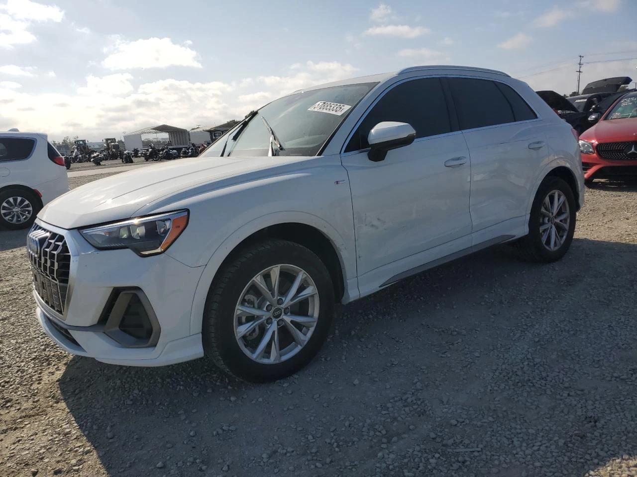 Audi Q3  PREMIUM S LINE 45 - изображение 2