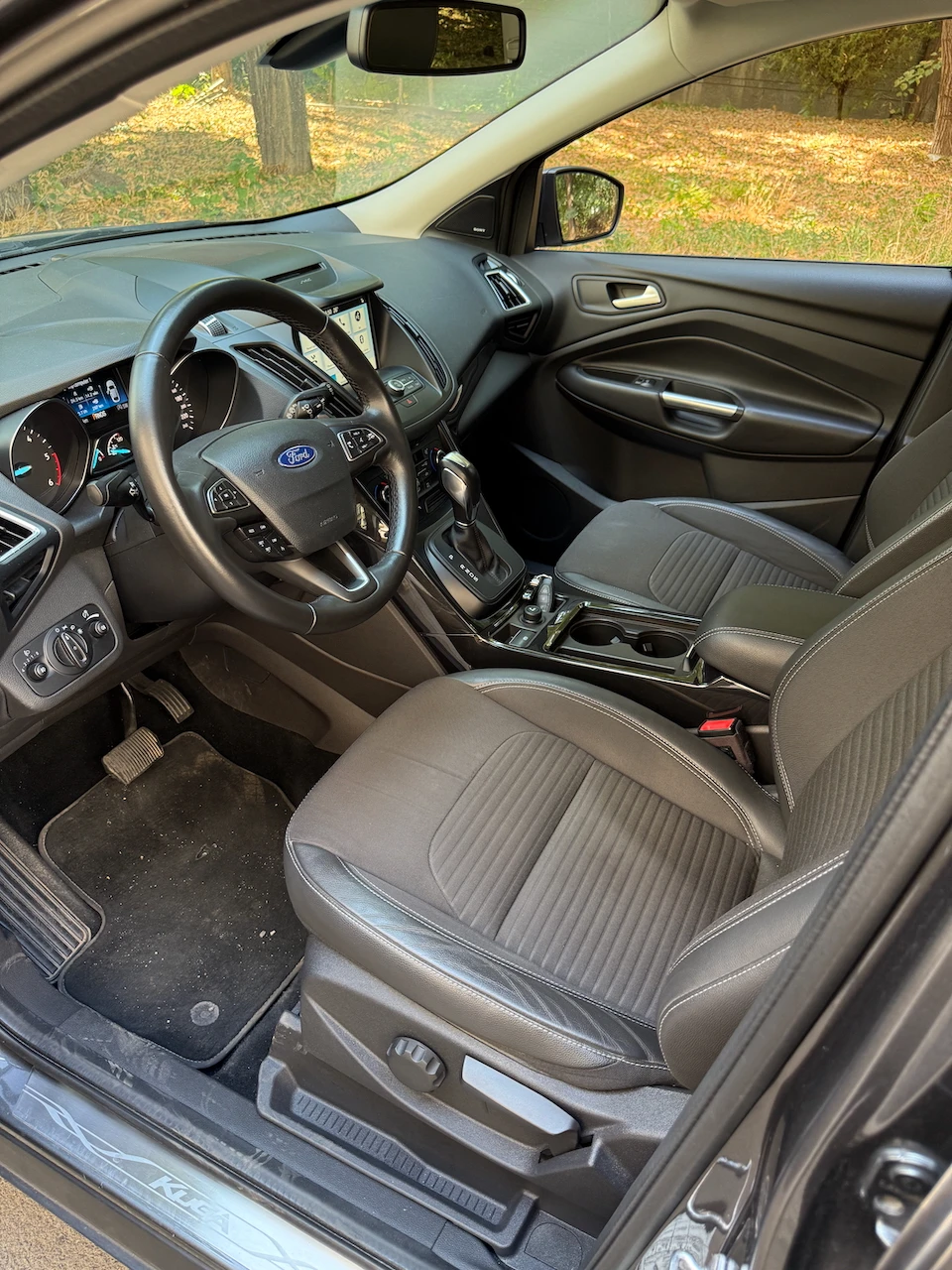 Ford Kuga 2.0 TDCi, AWD Titanium Plus - изображение 8