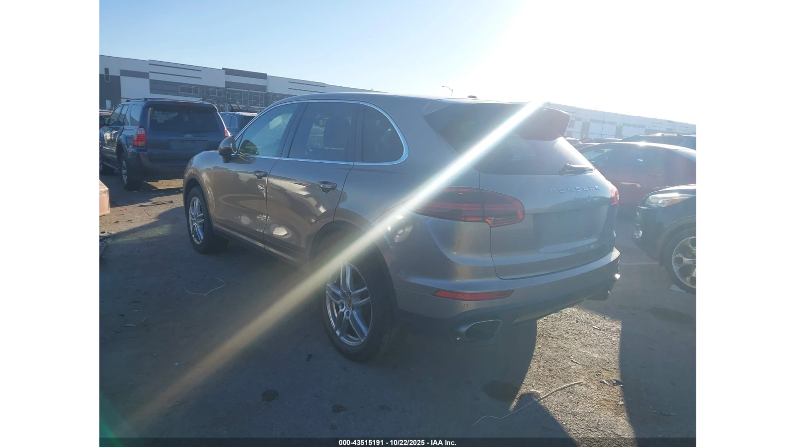 Porsche Cayenne S - изображение 9