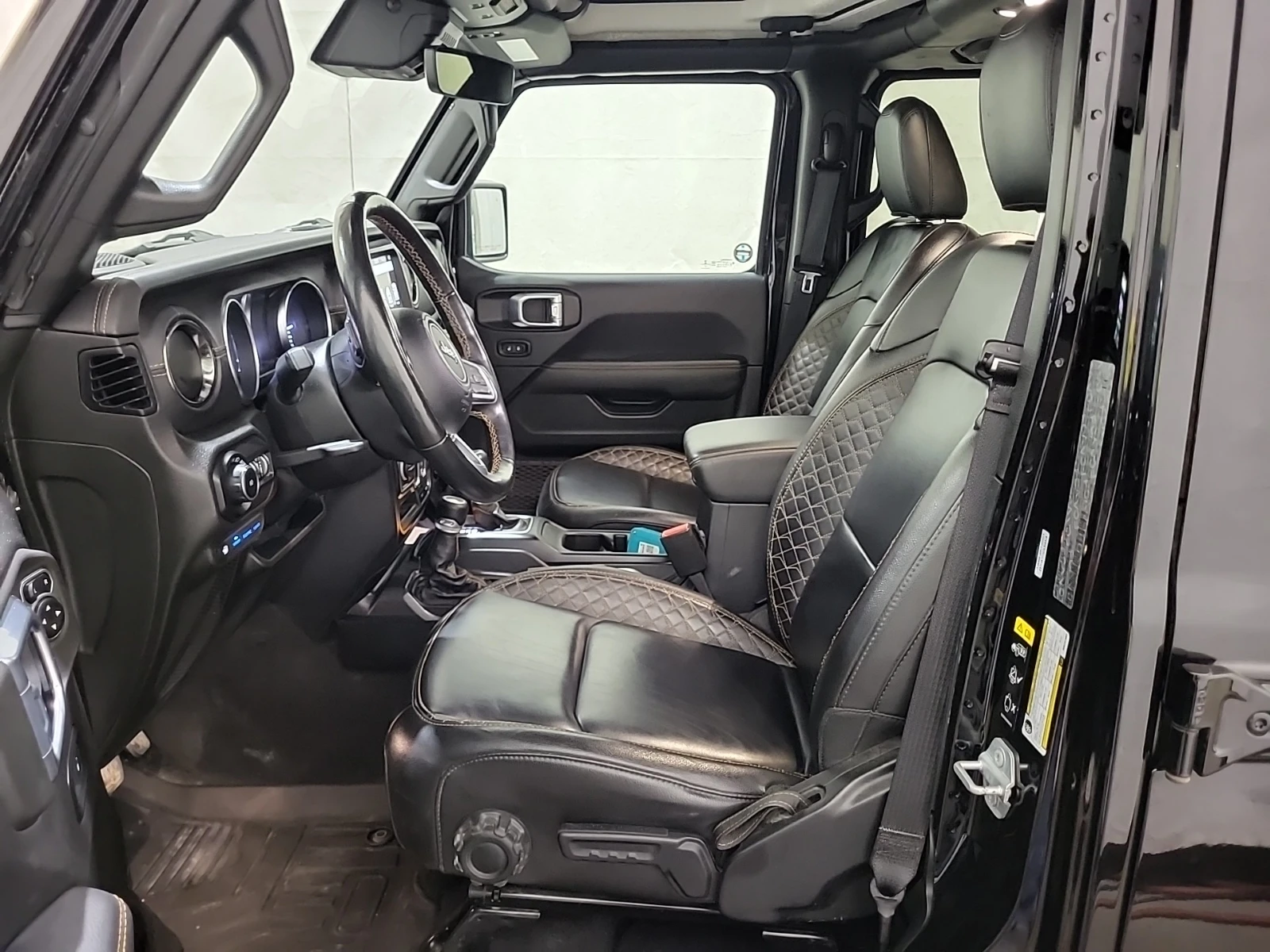 Jeep Wrangler Unlimited| High Altitude| 4x4| 2 Keys| 4WD|  | Mobile.bg � ����������� 10