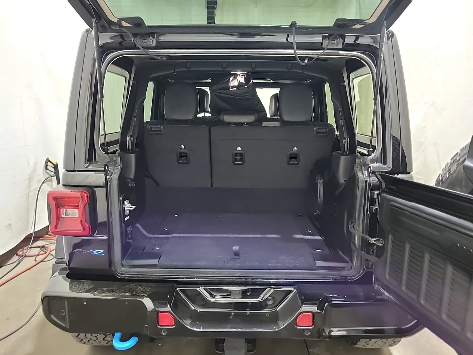 Jeep Wrangler Unlimited| High Altitude| 4x4| 2 Keys| 4WD|  | Mobile.bg � ����������� 7