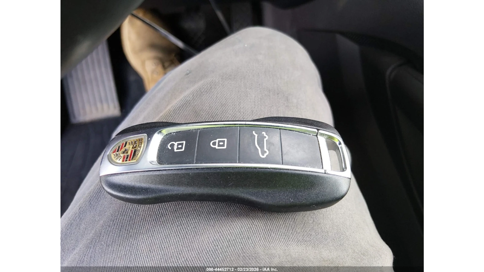 Porsche Cayenne * ДИСТРОНИК* KEYLESS* КОЖА* ПАНО* , снимка 13 - Автомобили и джипове - 53800676