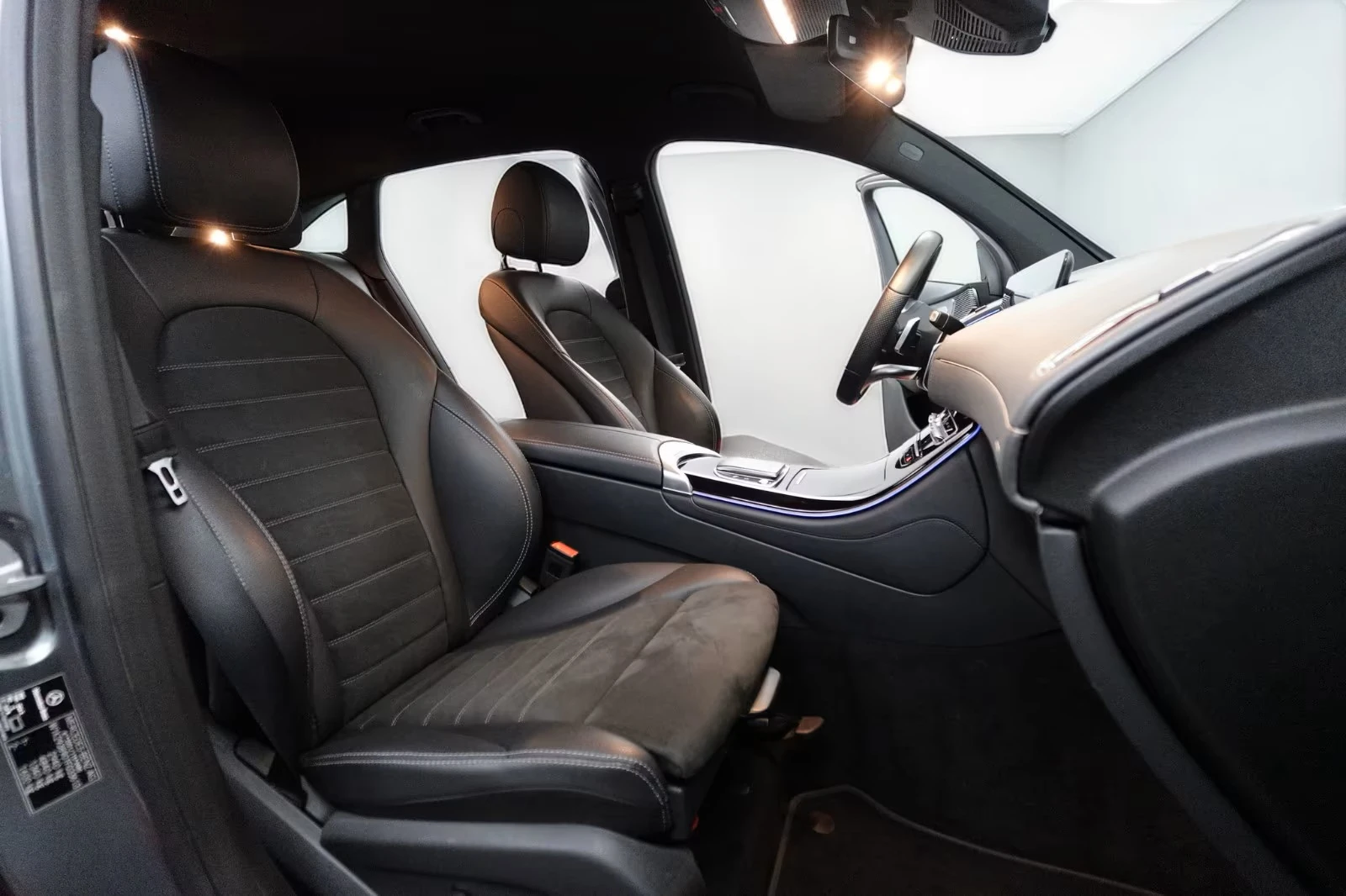 Mercedes-Benz EQC  400 4M AMG LINE , снимка 14 - Автомобили и джипове - 54679478