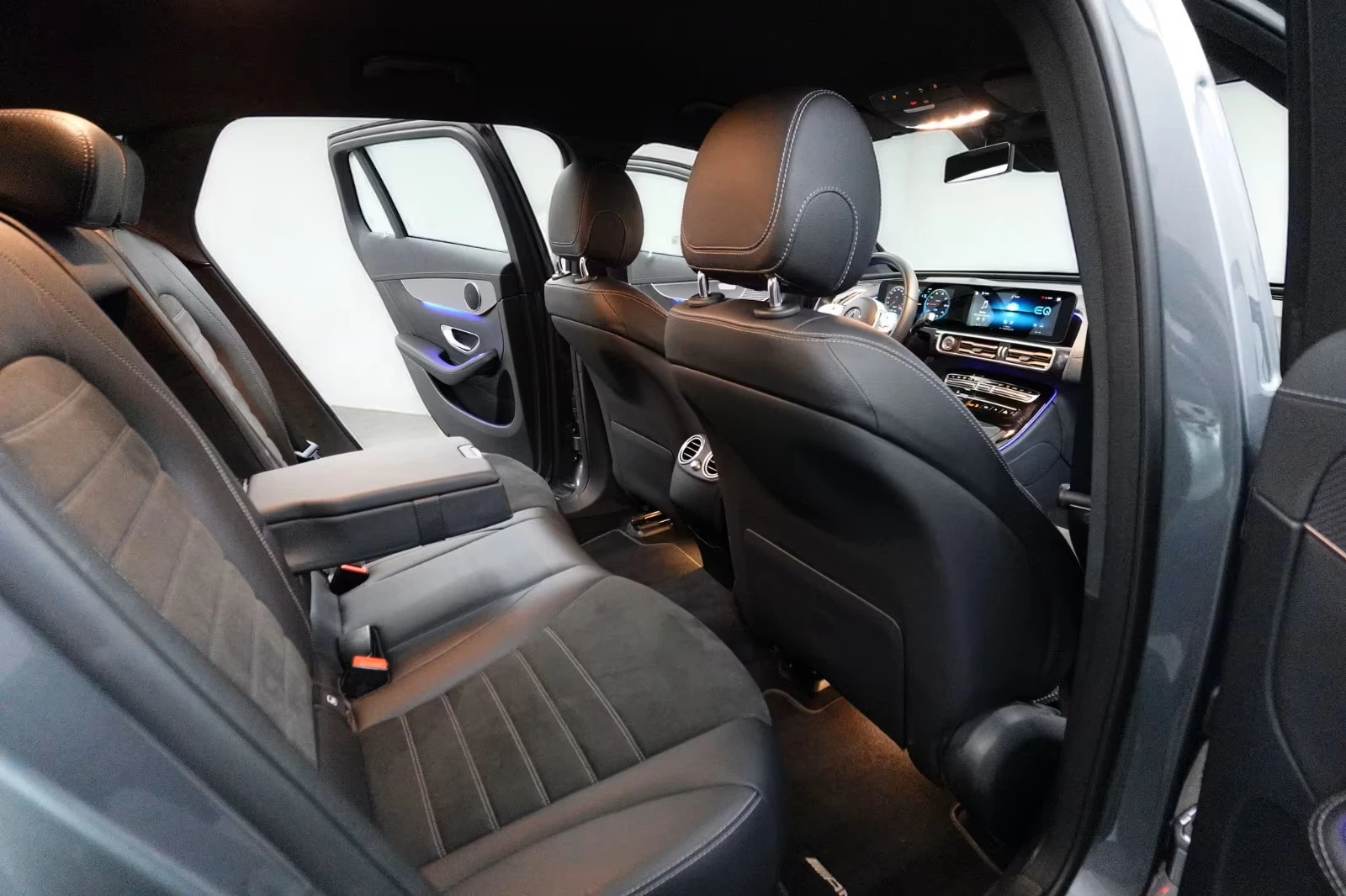 Mercedes-Benz EQC  400 4M AMG LINE , снимка 16 - Автомобили и джипове - 54679478