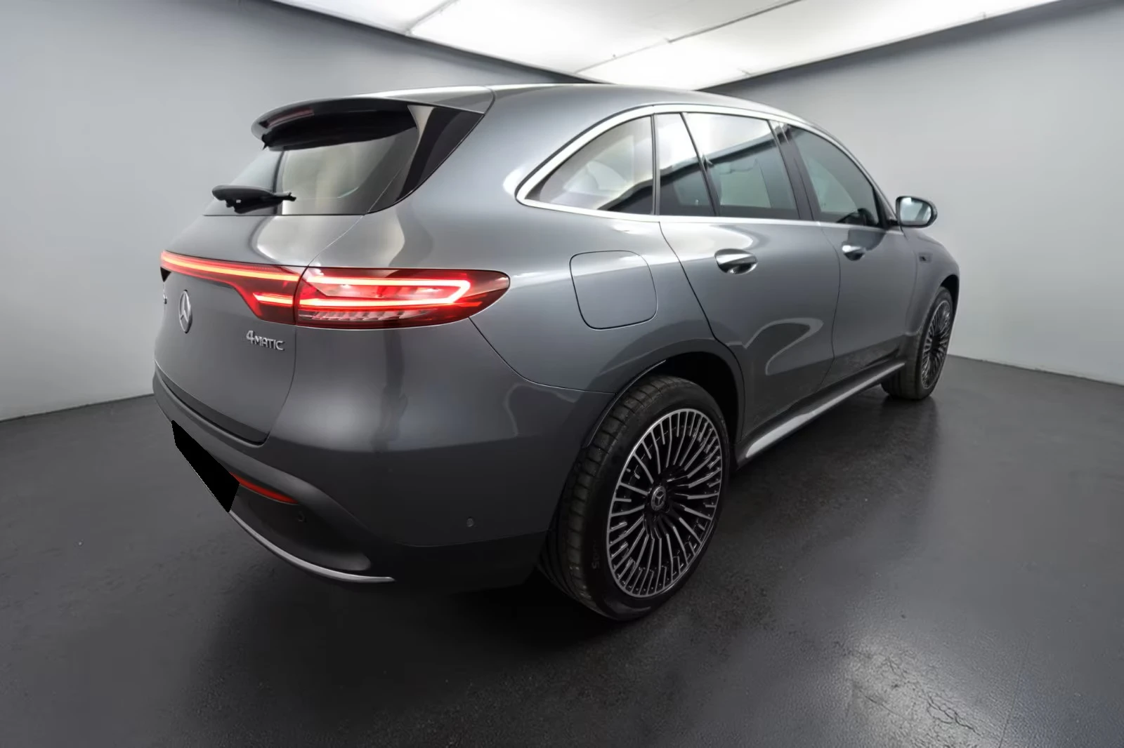 Mercedes-Benz EQC  400 4M AMG LINE , снимка 4 - Автомобили и джипове - 54679478
