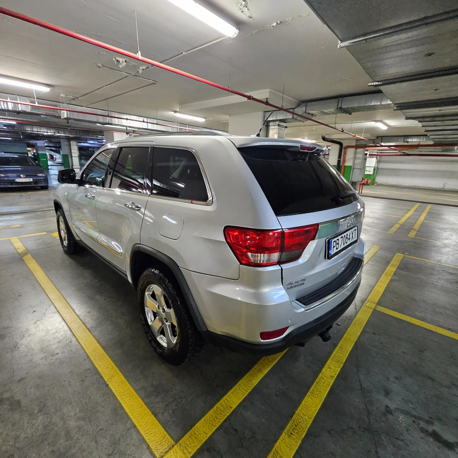 Jeep Grand cherokee, снимка 16 - Автомобили и джипове - 54702452