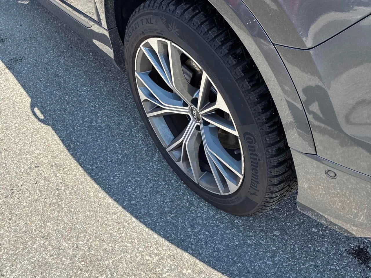 Audi Q8 * Technik * CARFAX * ЦЕНА ДО БГ, снимка 12 - Автомобили и джипове - 55050127