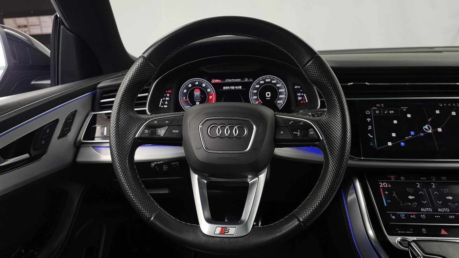Audi Q8 55 TFSI quattro* ���* �����* HUD* 360* ������ ���� | Mobile.bg � ����������� 13