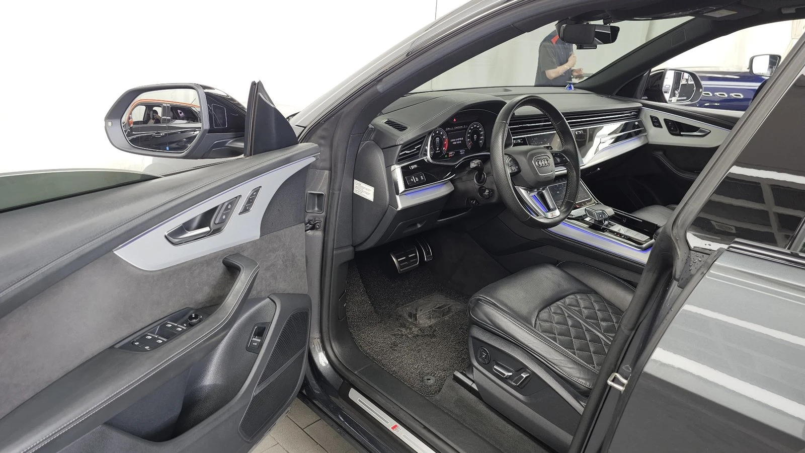 Audi Q8 55 TFSI quattro* ���* �����* HUD* 360* ������ ���� | Mobile.bg � ����������� 10