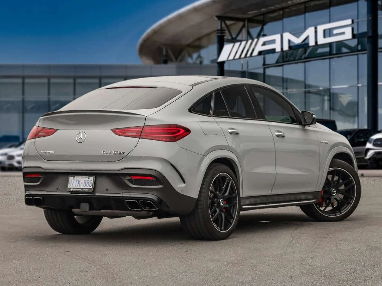 Mercedes-Benz GLE 63 AMG  S | Night Package | AMG Carbon Trim , снимка 2 - Автомобили и джипове - 55386239
