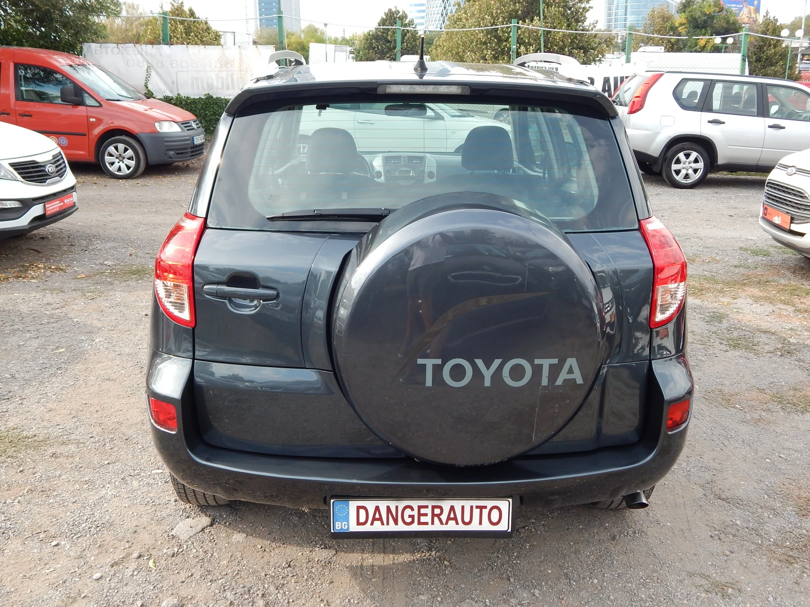 Toyota Rav4 2.2D4D* 186000km.* , снимка 5 - Автомобили и джипове - 56165439
