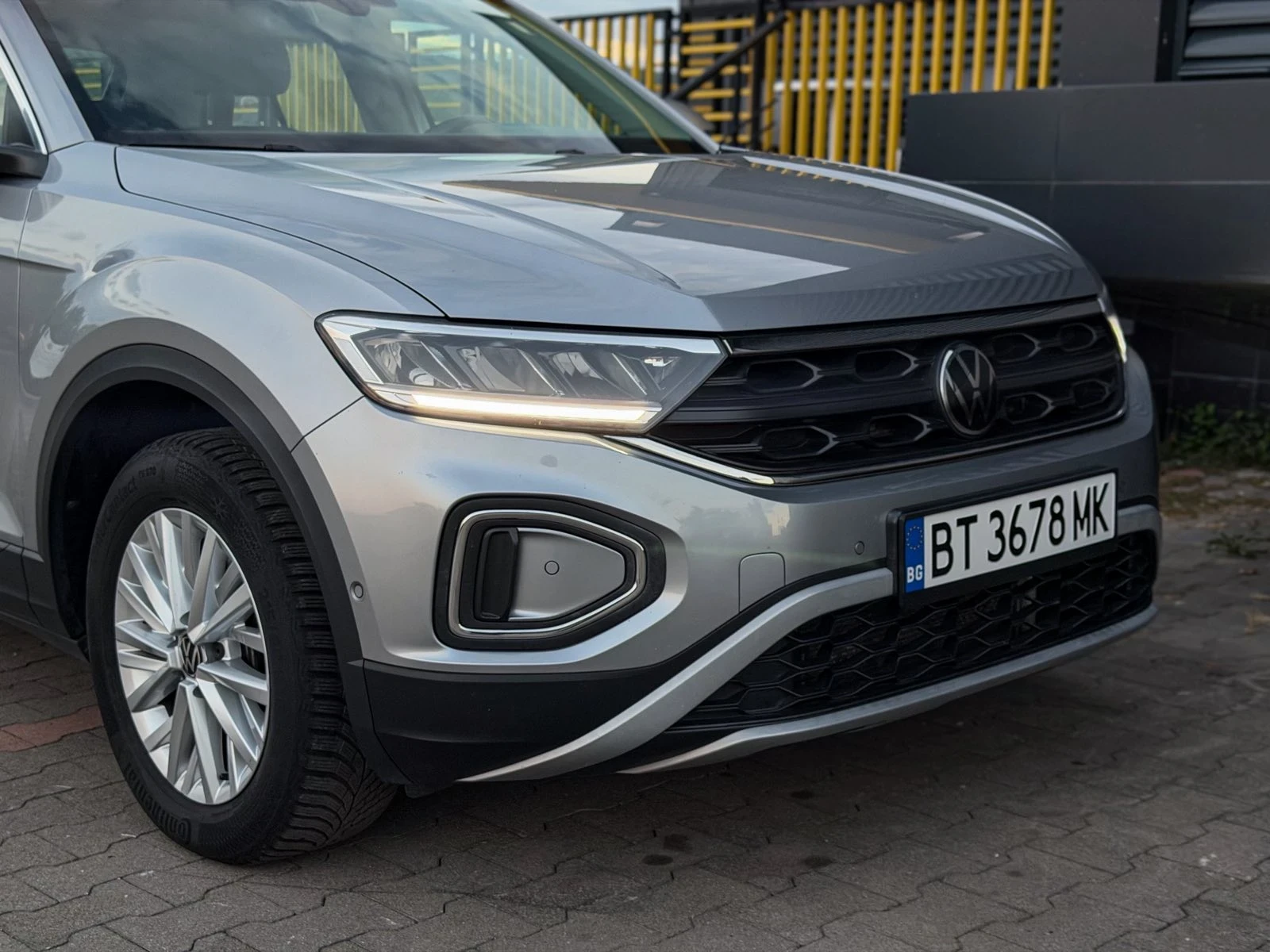 VW T-Roc 2.0 TDI, снимка 9 - Автомобили и джипове - 56348565
