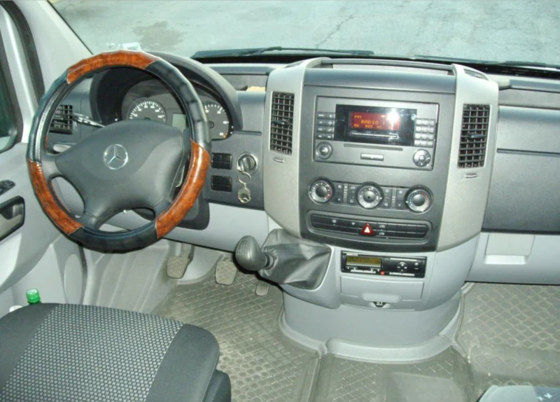 Mercedes-Benz Sprinter 315, снимка 5 - Бусове и автобуси - 49057585