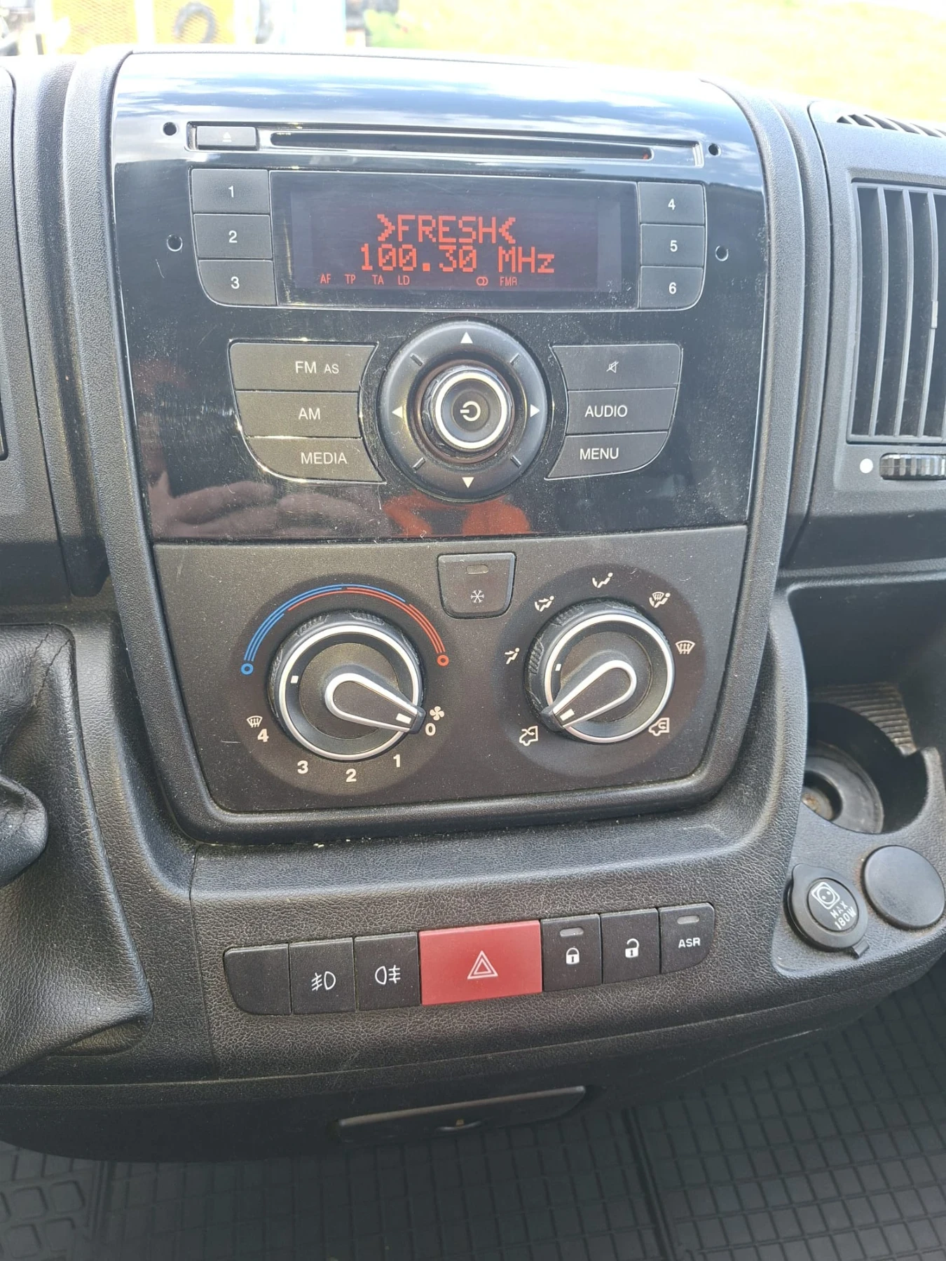 Peugeot Boxer ПАДАЩ БОРД, снимка 10 - Бусове и автобуси - 54512542