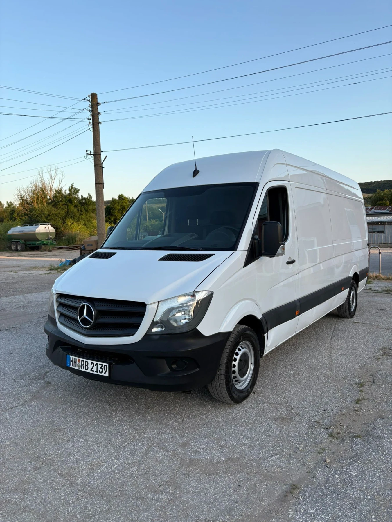 Mercedes-Benz 316
