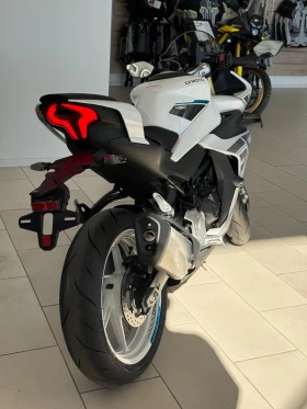 ����� �� �������� �� Cfmoto 450 SR