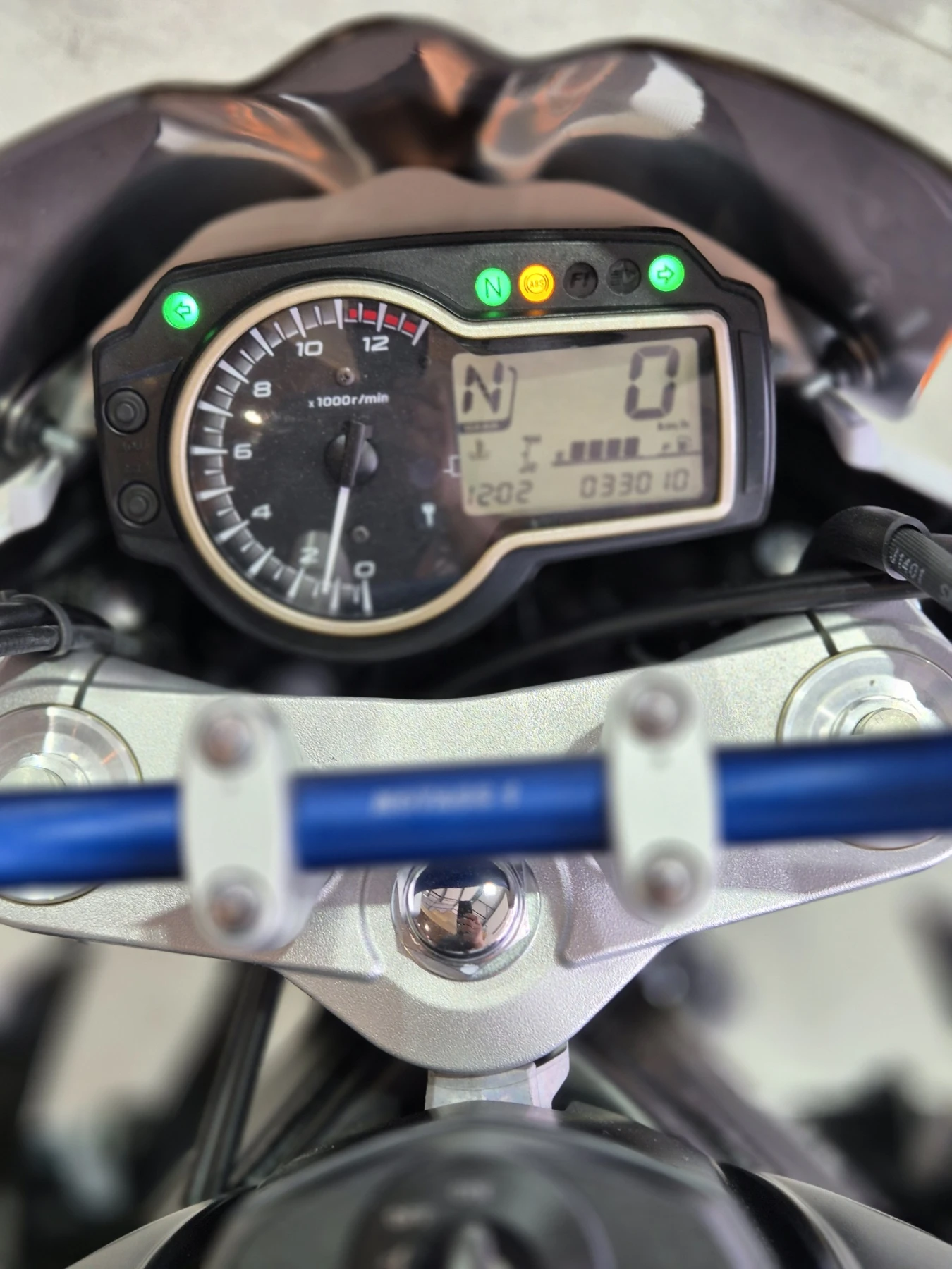 Suzuki Gsr 750 ABS!!! Нов внос ШВЕЙЦАРИЯ!, снимка 17 - Мотоциклети и мототехника - 55013402