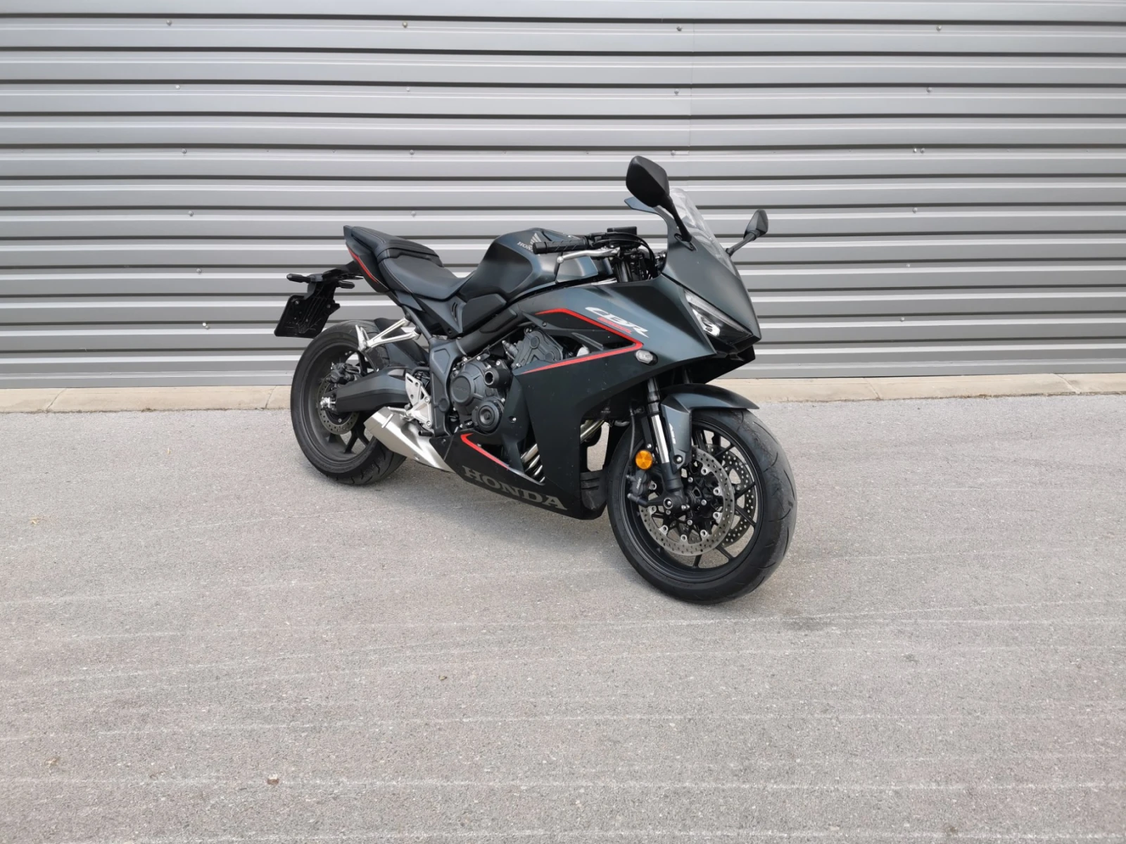 Honda Cbr 650R, снимка 7 - Мотоциклети и мототехника - 55573838