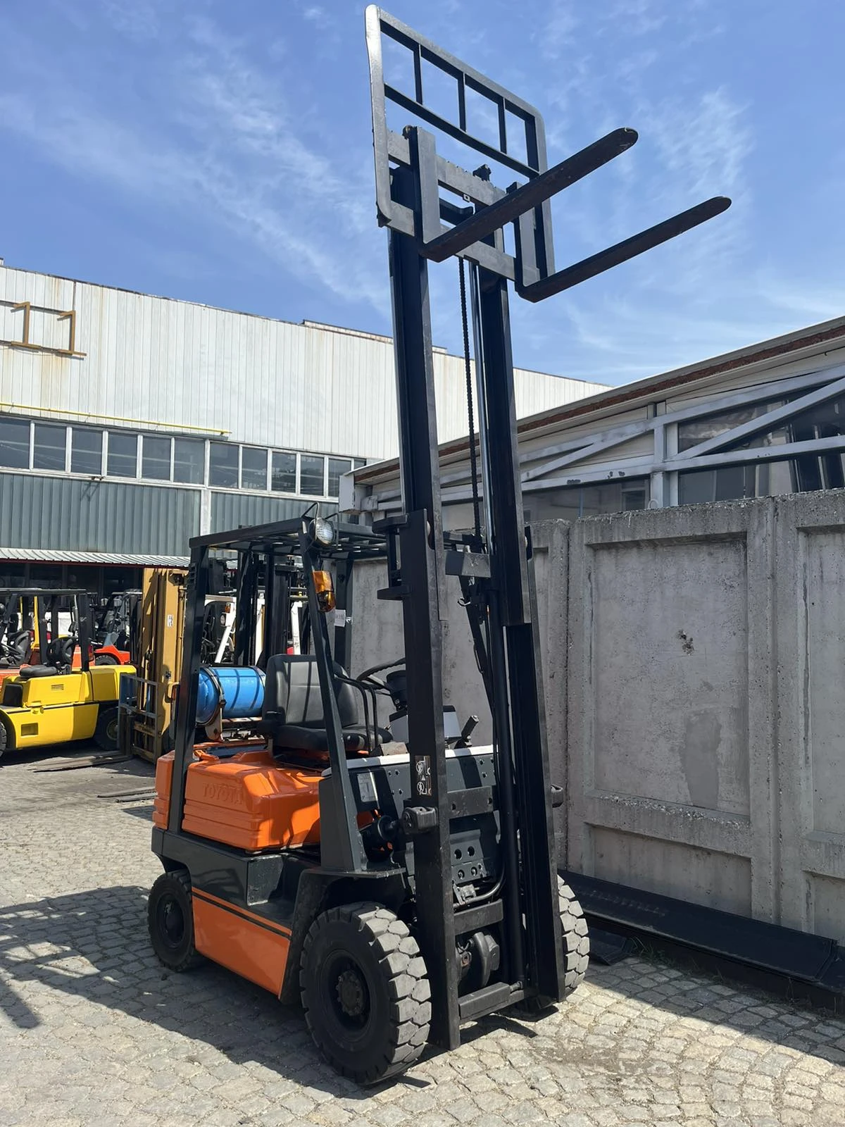  Toyota | Mobile.bg   1