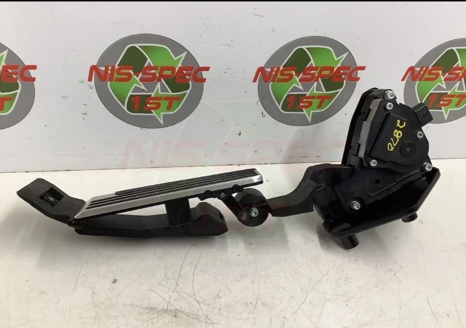 Infiniti Q50 S Sport Tech Hybrid AWD ��� ����� 2013-2018 180161ME0D | Mobile.bg � ����������� 2