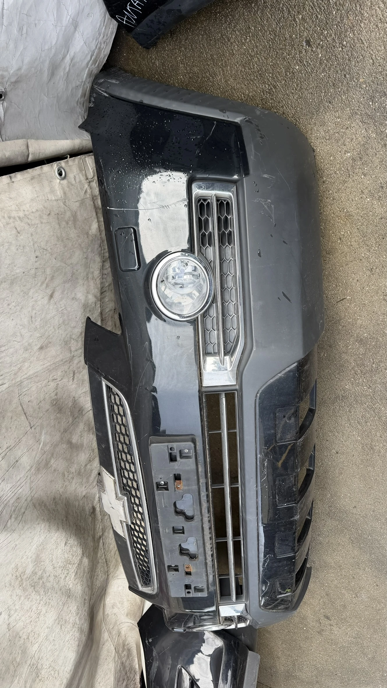 Предна броня за Chevrolet Captiva 2010, снимка 3 - Части - 54080811