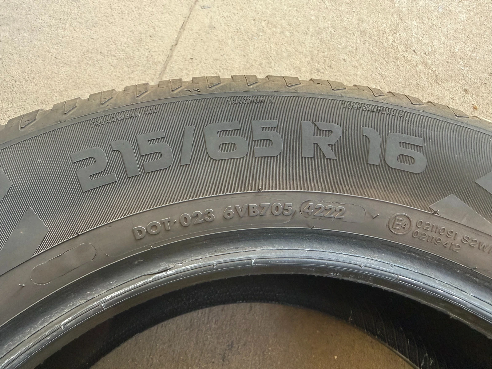 Гуми Летни 215/65R16, снимка 5 - Гуми и джанти - 54600529