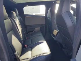 Tesla Cybertruck, снимка 10