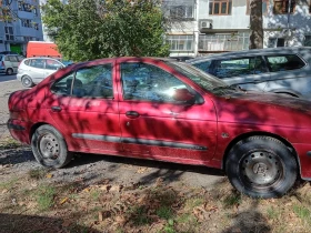 Renault Megane, снимка 1
