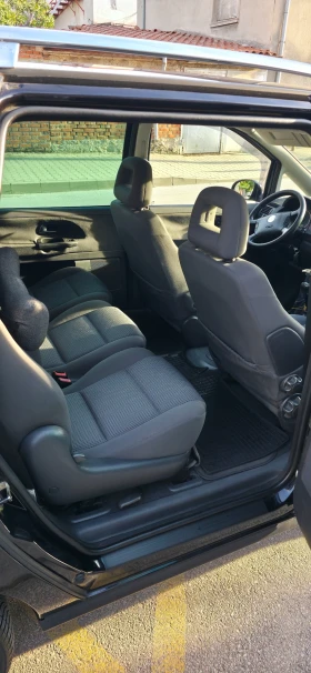 VW Sharan 2.0 TDI, снимка 9