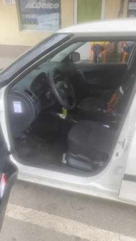 Skoda Fabia 1.2 Дизел - 2300 € / 4498.41 лв. - 23205402 2