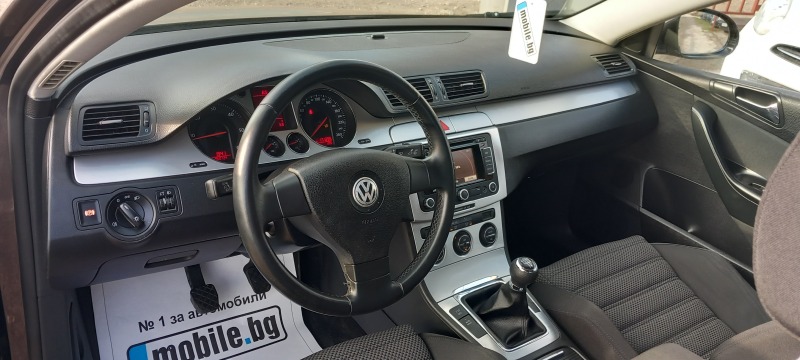 VW Passat 1.9 TDI-105, снимка 6 - Автомобили и джипове - 44679384
