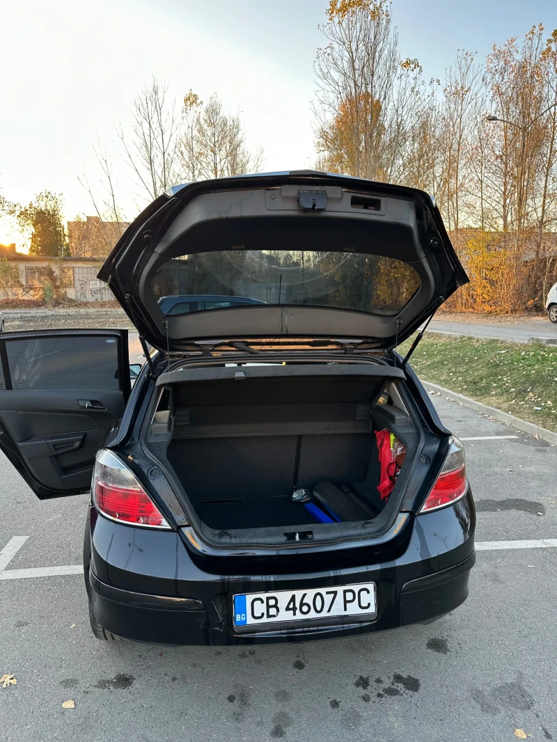 Opel Astra, снимка 9 - Автомобили и джипове - 47896067