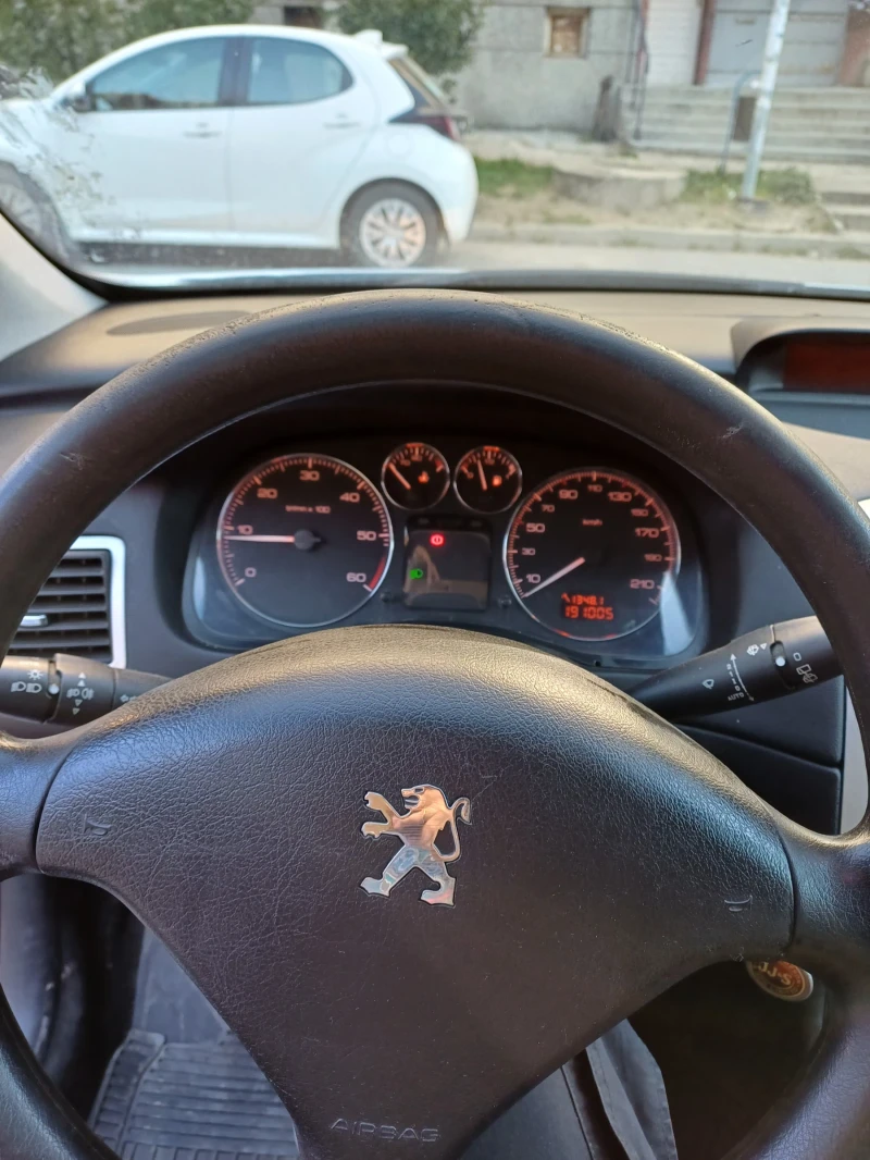 Peugeot 307, снимка 8 - Автомобили и джипове - 49423040