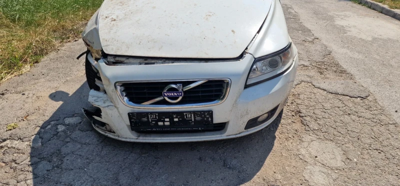 Volvo V50 2.0d, снимка 2 - Автомобили и джипове - 50919323