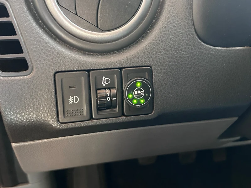 Suzuki SX4 4x4 1.6 GAS/BENZ 156 хил. км!!! Facelift , снимка 14 - Автомобили и джипове - 53166886