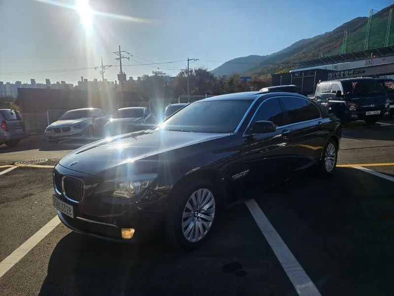 BMW 740 LI
