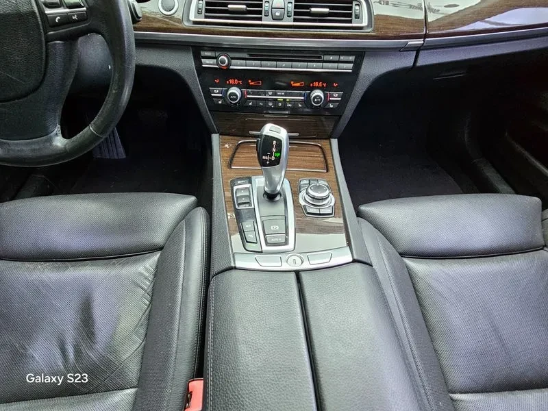 BMW 740 LI, снимка 9 - Автомобили и джипове - 55205525