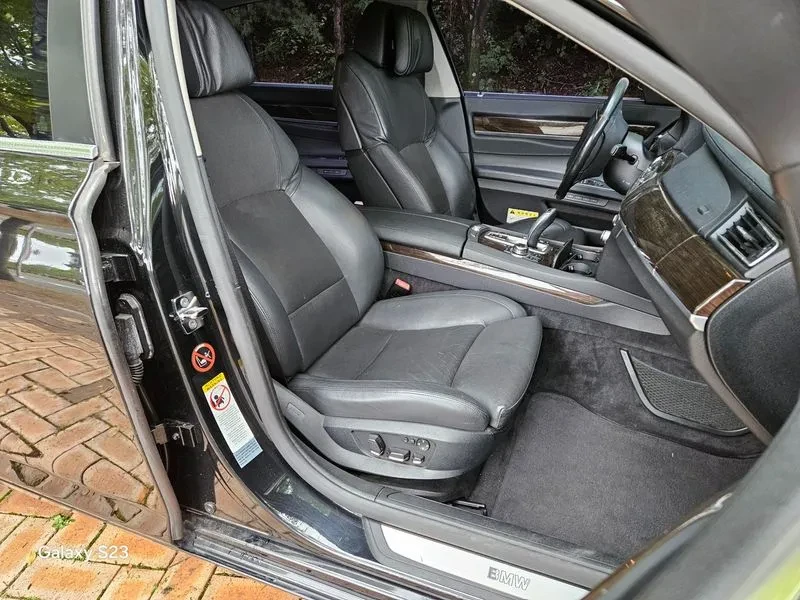 BMW 740 LI, снимка 15 - Автомобили и джипове - 55205525