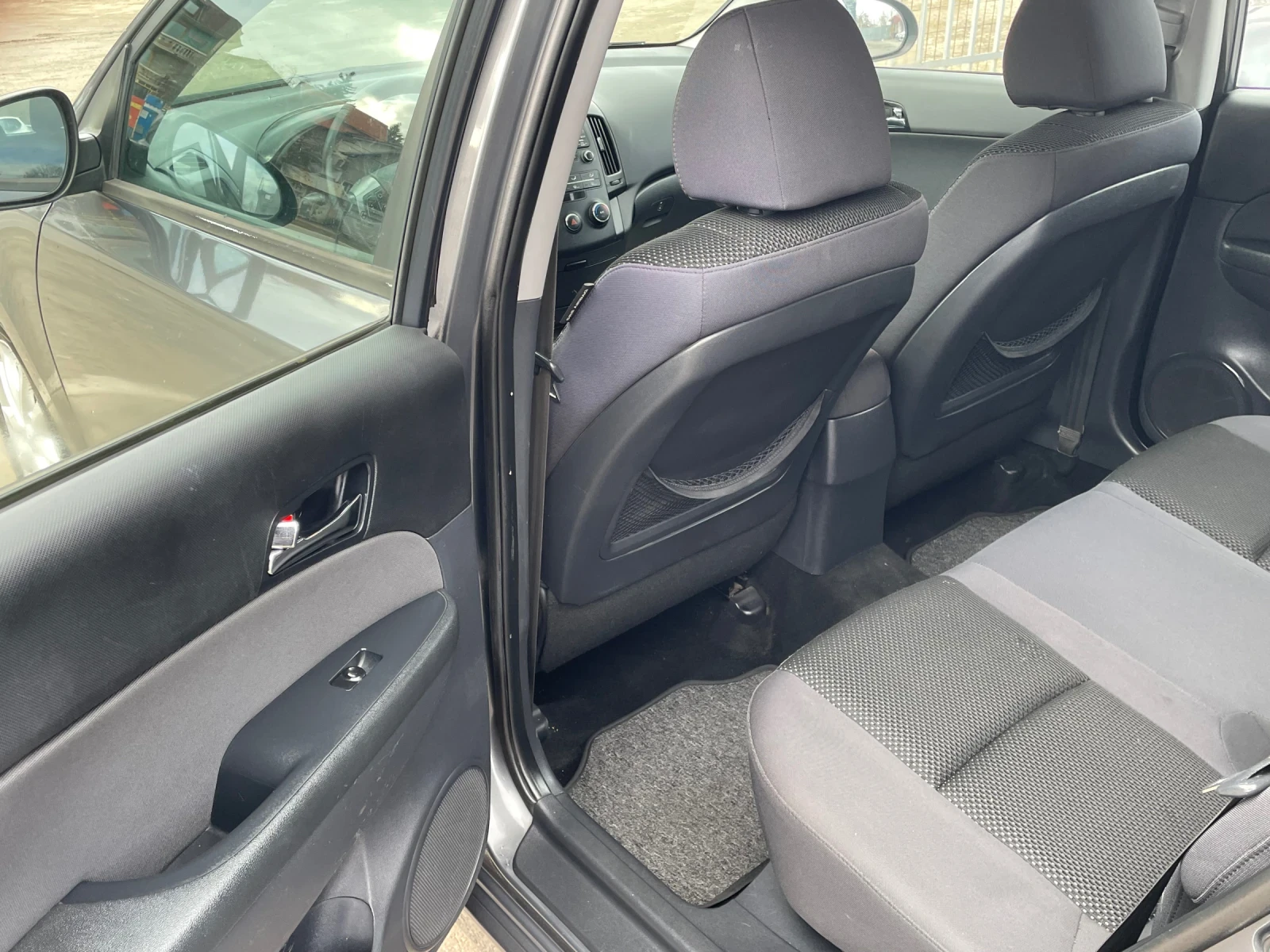 Hyundai I30 1.6 -CRDI | Mobile.bg   12