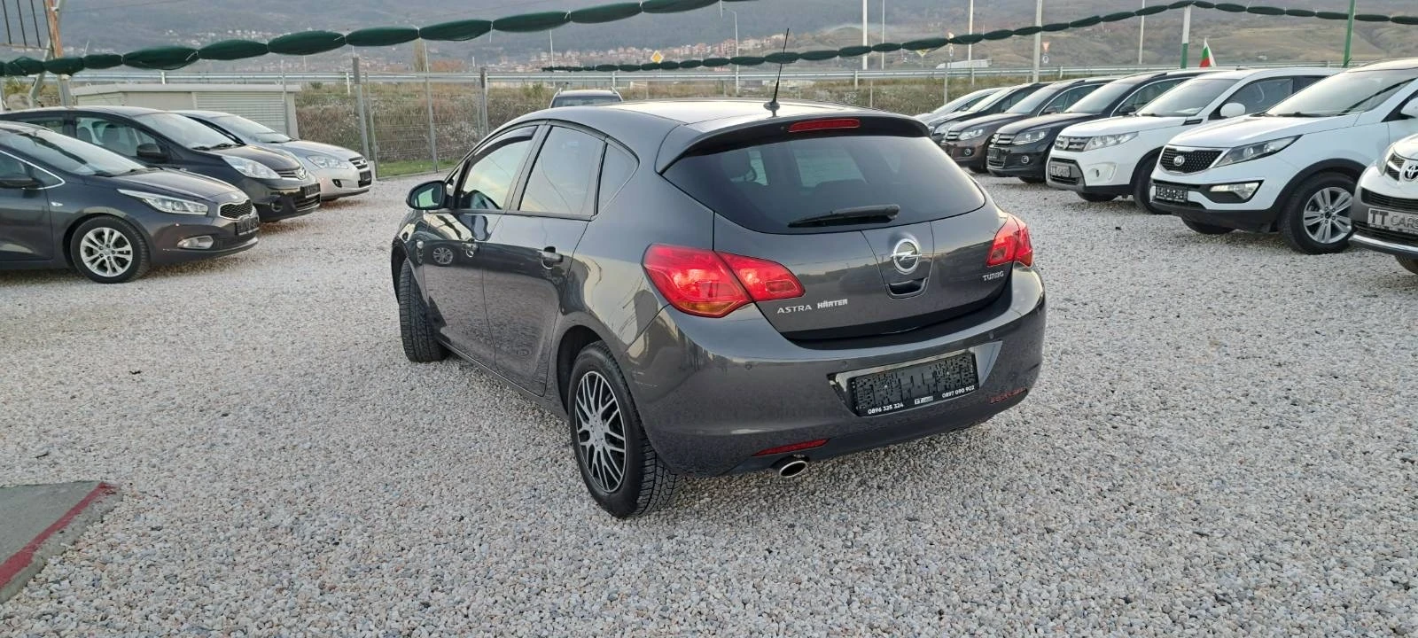 Opel Astra 1.4i 140кс 6скорости 136000км - изображение 7