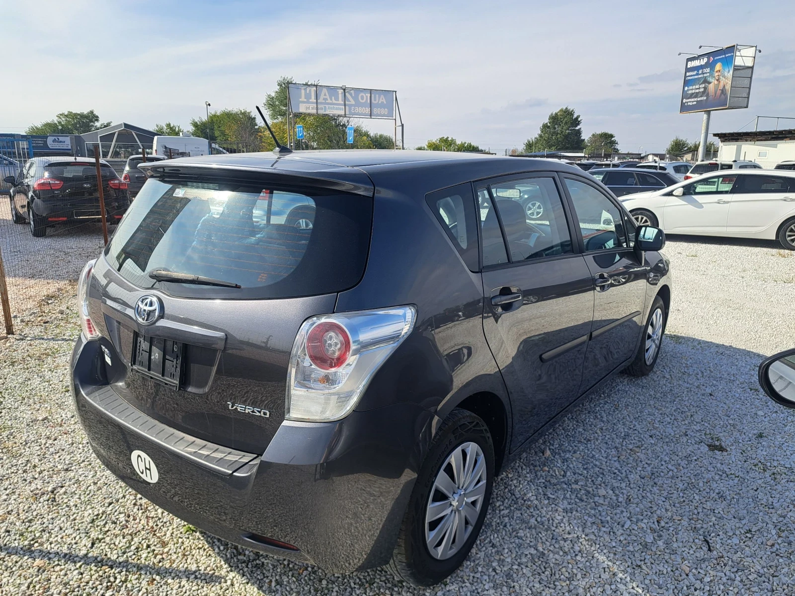 Toyota Verso 1.8 Швейцария - изображение 4