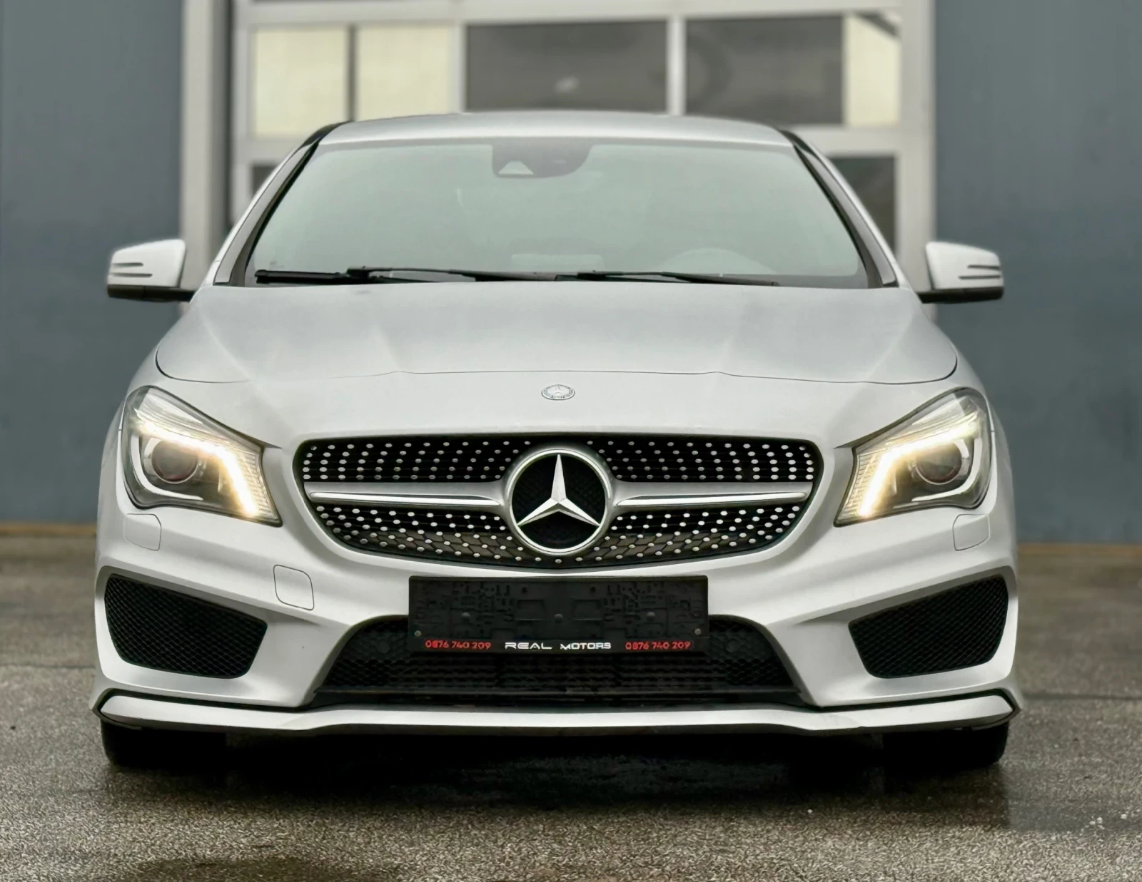 Mercedes-Benz CLA 220 4Matic AMG Line - изображение 2