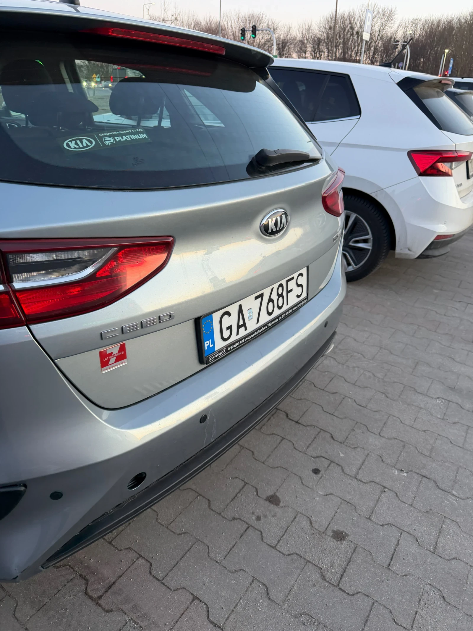 Kia Ceed 1, 4 100 LPG , снимка 10 - Автомобили и джипове - 53738806