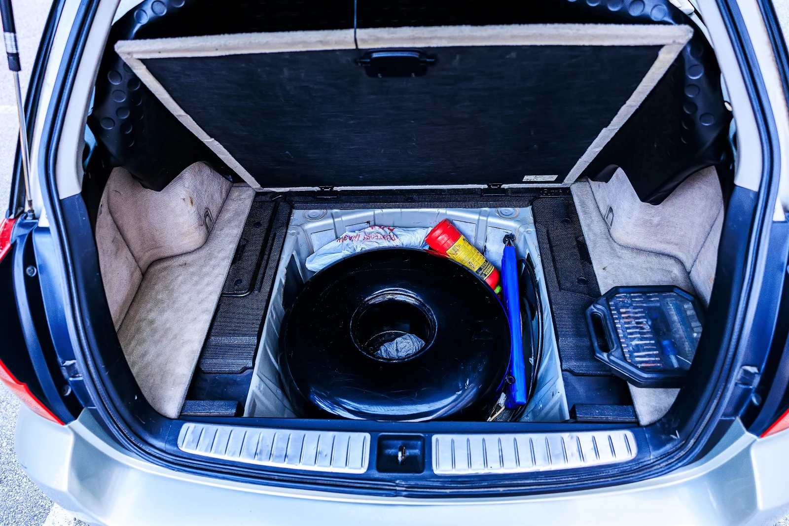 Subaru Outback 3.0 H6 LPG, снимка 17 - Автомобили и джипове - 53739360